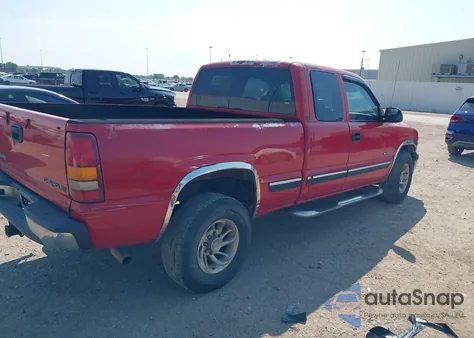 2000 Chevrolet Silverado 2500 Ls from USA, damaged, VIN 1GCFC29U3YZ183341